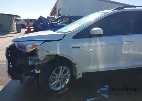 2018 Ford Escape Sel from USA, damaged, VIN 1FMCU0HD0JUA72282